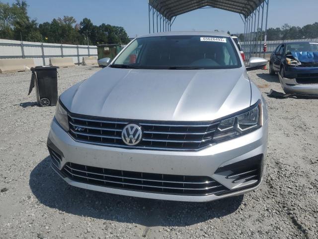 1VWDT7A35HC015501 - 2017 VOLKSWAGEN PASSAT R-LINE Gümüş foto 5