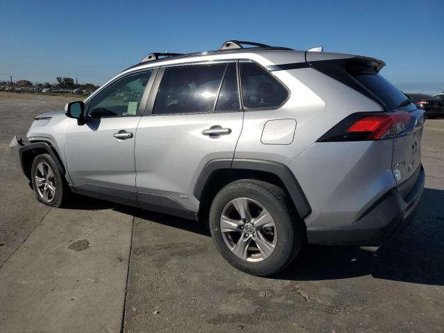 JTMRWRFV2PD177889 - 2023 TOYOTA RAV4 XLE Srebrny zdjęcie 2