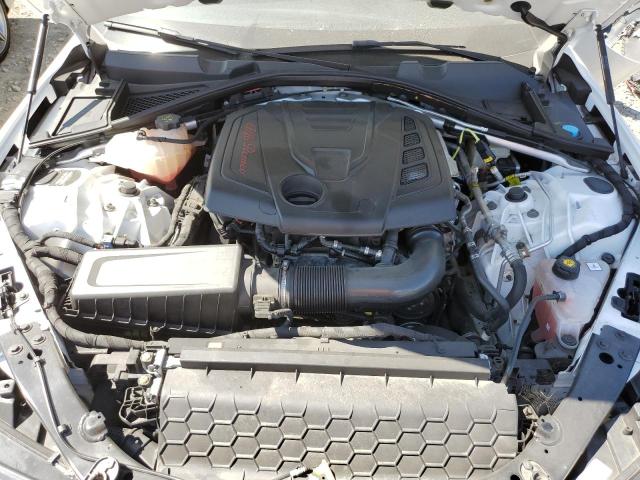 ZARFAEDN7J7573602 - 2018 ALFA ROMEO GIULIA Q4 WHITE photo 11