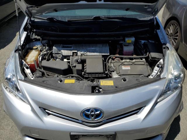 JTDZN3EU4E3307179 - 2014 TOYOTA PRIUS V SILVER photo 11