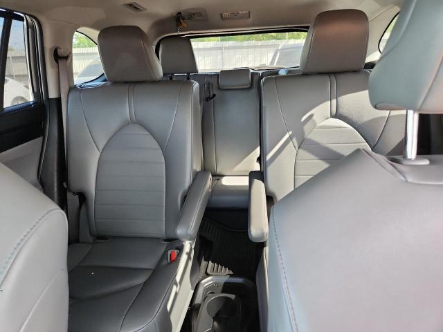 5TDGZRBH6MS559647 - 2021 TOYOTA HIGHLANDER XLE GRAY photo 10