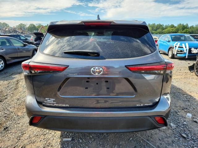 5TDGZRBH6MS559647 - 2021 TOYOTA HIGHLANDER XLE GRAY photo 6