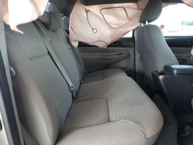 5TFJU4GN1FX065764 - 2015 TOYOTA TACOMA DOUBLE CAB PRERUNNER SILVER photo 10