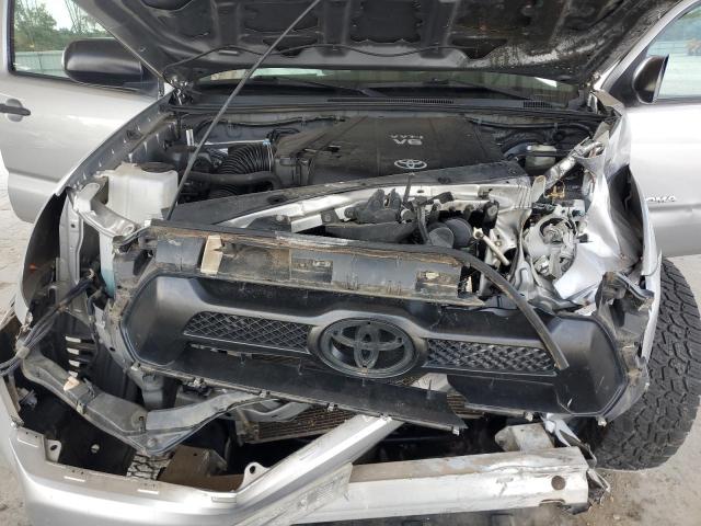 5TFJU4GN1FX065764 - 2015 TOYOTA TACOMA DOUBLE CAB PRERUNNER SILVER photo 11