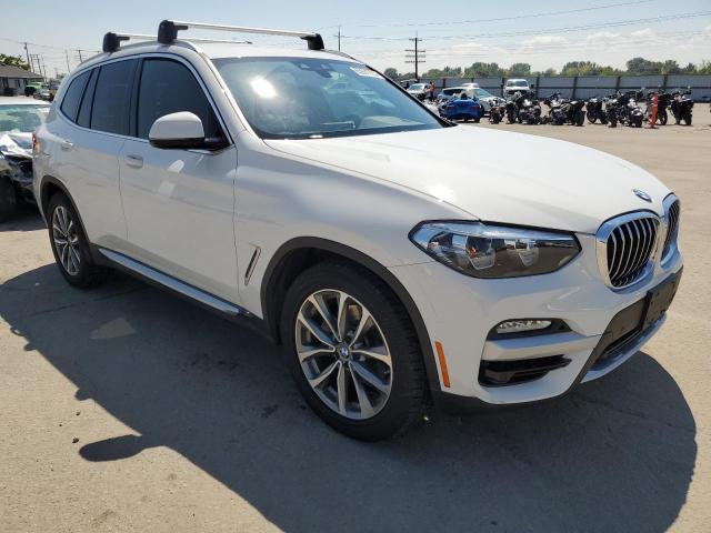 5UXTR9C5XKLP95864 - 2019 BMW X3 XDRIVE30I WHITE photo 4