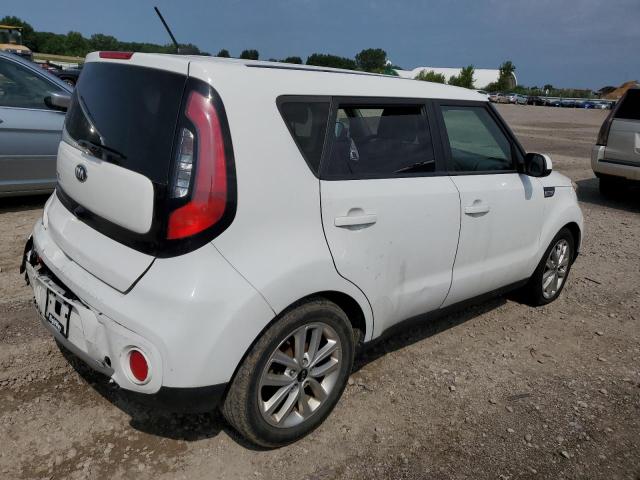 KNDJP3A54J7889888 - 2018 KIA SOUL + WHITE photo 3