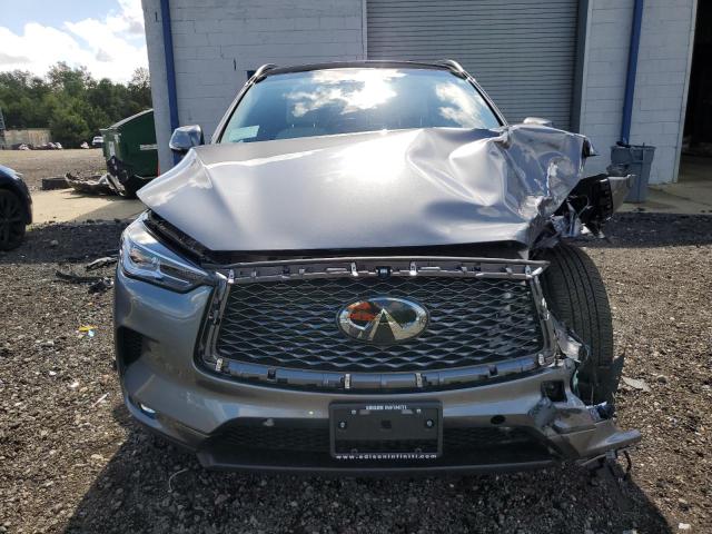 3PCAJ5CB5NF120297 - 2022 INFINITI QX50 ESSENTIAL GRAY photo 5