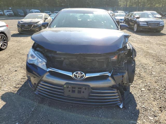 4T1BF1FKXFU994370 - 2015 TOYOTA CAMRY LE BLUE photo 5