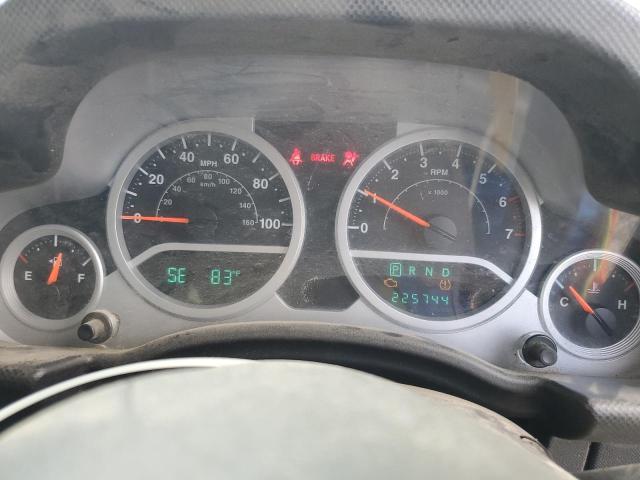 1J4BZ3H10AL120307 - 2010 JEEP WRANGLER UNLIMITED SPORT SILVER photo 9