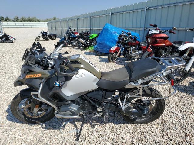 WB10A120XFZ097287 - 2015 BMW R1200 GS ADVENTURE GREEN photo 3