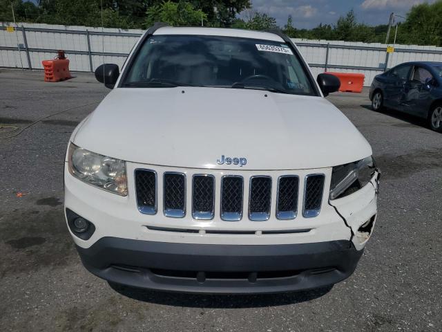 1C4NJDEB5DD209124 - 2013 JEEP COMPASS LATITUDE WHITE photo 5