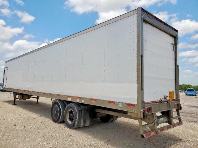 1UYVS25328U323227 - 2008 UTILITY VS2RA WHITE photo 3