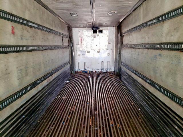 1UYVS25328U323227 - 2008 UTILITY VS2RA WHITE photo 5