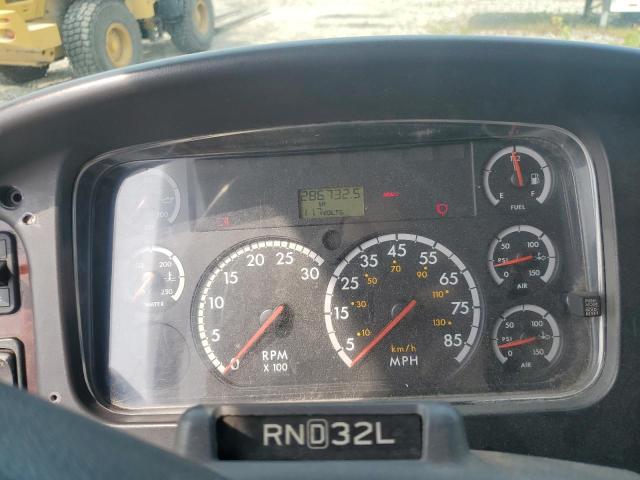 1FVACWDC87HX25381 - 2007 FREIGHTLINER M2 106 MEDIUM DUTY WHITE photo 8