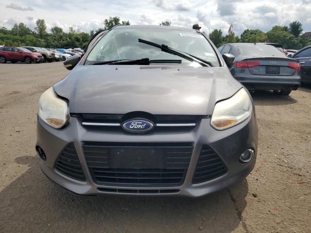 1FAHP3H25CL403938 - 2012 FORD FOCUS SEL GRAY photo 5