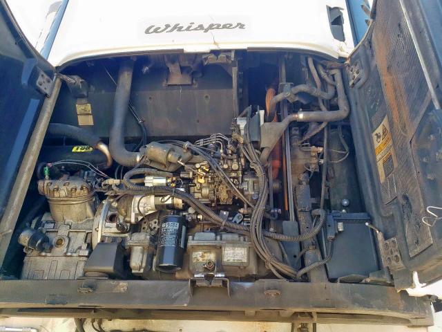 1UYVS25338U323222 - 2008 UTILITY VS2RA WHITE photo 7