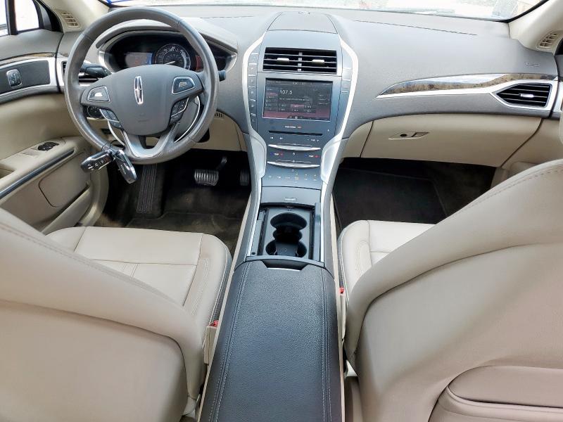 3LN6L2LU9GR634506 - 2016 LINCOLN MKZ HYBRID WHITE photo 8