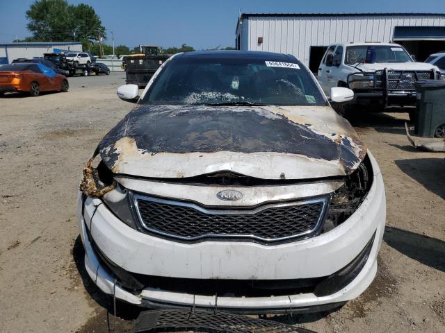 5XXGR4A61DG170239 - 2013 KIA OPTIMA SX WHITE photo 5