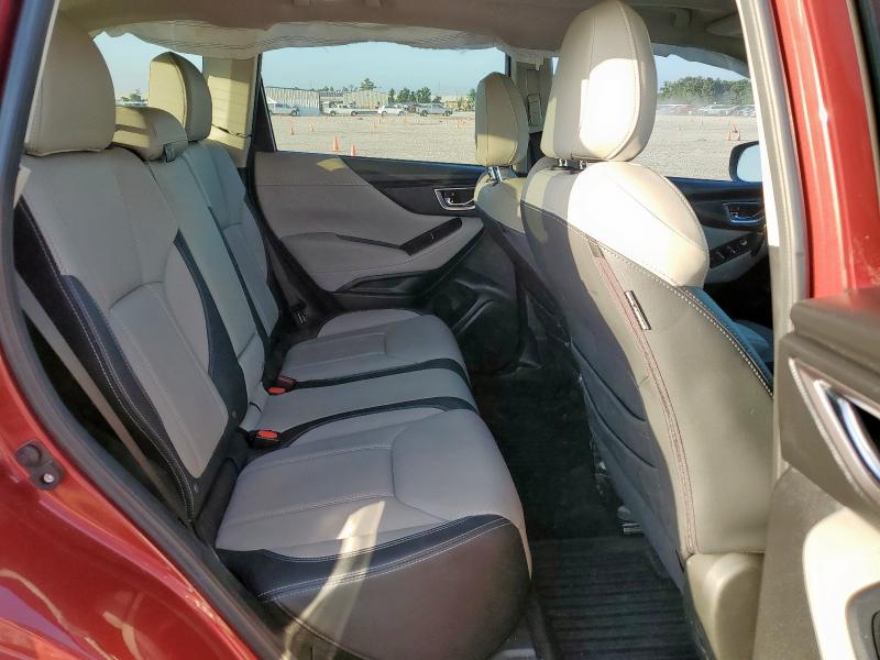 JF2SKAUC6MH565696 - 2021 SUBARU FORESTER LIMITED 红色 照片 11