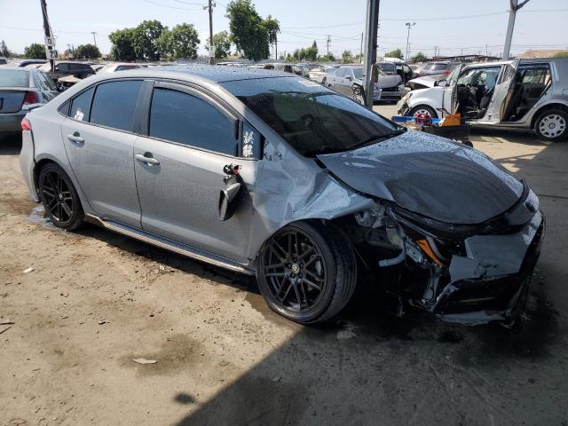 5YFS4MCE7NP117843 - 2022 TOYOTA COROLLA SE Gümüş foto 4