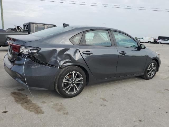 3KPF24AD2PE524555 - 2023 KIA FORTE LX GRAY photo 3