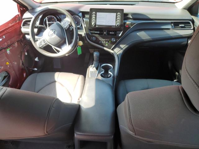 4T1C11AK5PU081642 - 2023 TOYOTA CAMRY LE Qırmızı foto 8