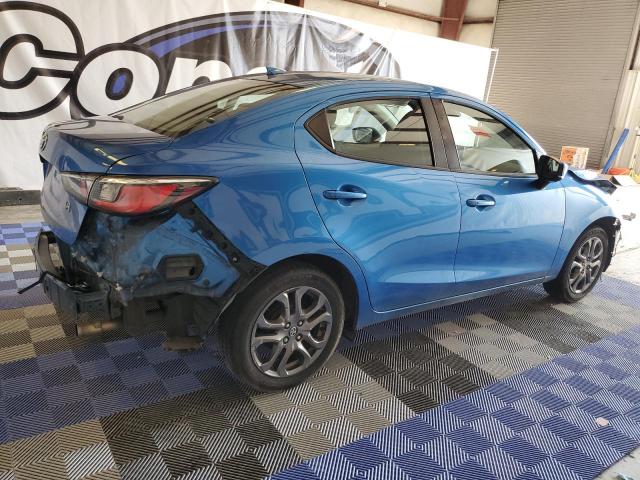 3MYDLBYV3KY510048 - 2019 TOYOTA YARIS L BLUE photo 3