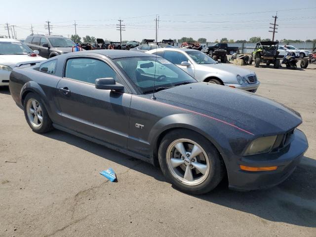 1ZVHT82H675234567 - 2007 FORD MUSTANG GT GRAY photo 4