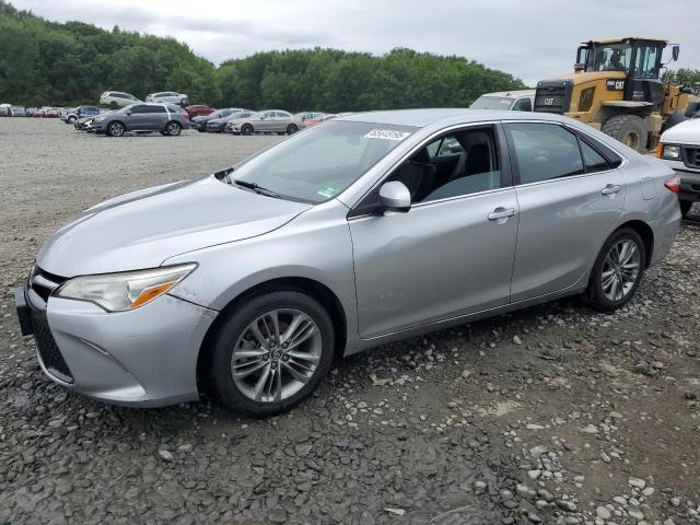 4T1BF1FK8GU517194 - 2016 TOYOTA CAMRY SE LE Gümüş fotoğraf 1