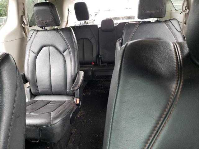 2C4RC1BG7LR157310 - 2020 CHRYSLER PACIFICA TOURING L BLACK photo 10