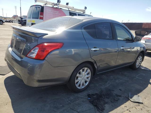 3N1CN7AP0KL839657 - 2019 NISSAN VERSA S 灰色 照片 3