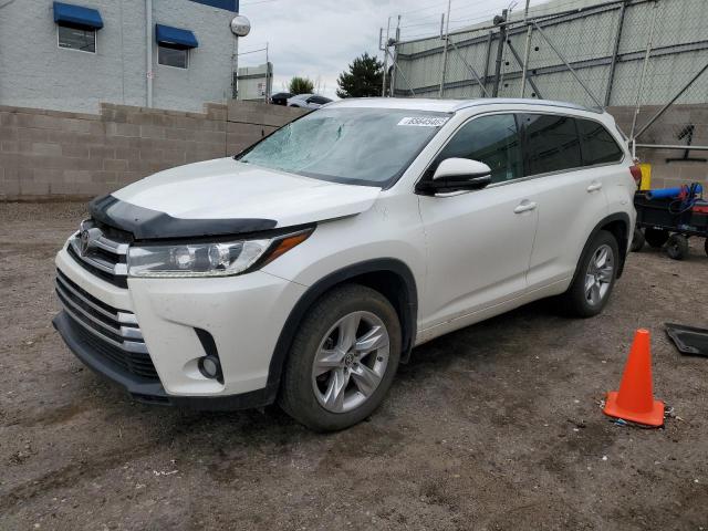 2017 TOYOTA HIGHLANDER LIMITED, null