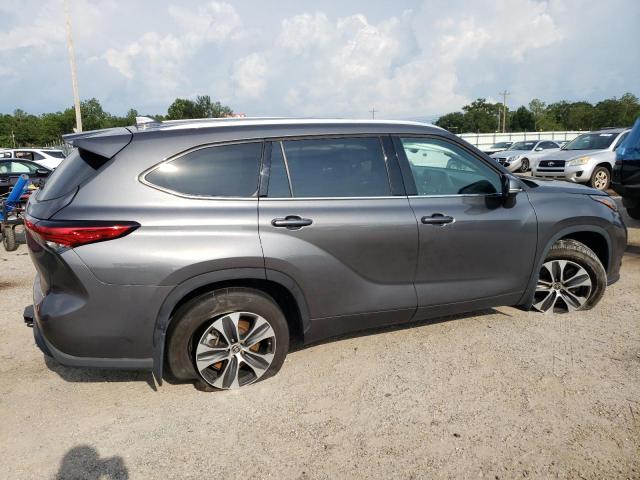 5TDHZRBH6NS166060 - 2022 TOYOTA HIGHLANDER XLE 灰色 照片 3