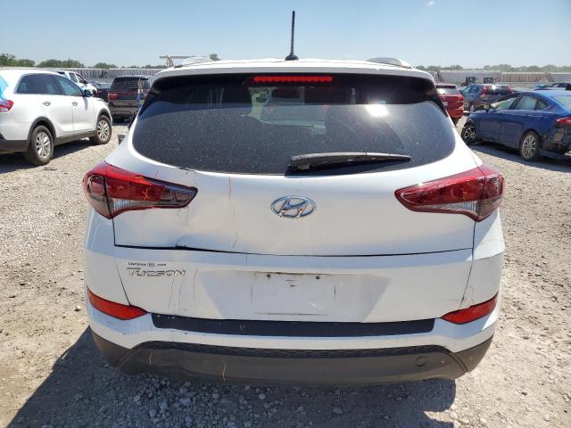 KM8J33A43HU455861 - 2017 HYUNDAI TUCSON LIMITED WHITE photo 6