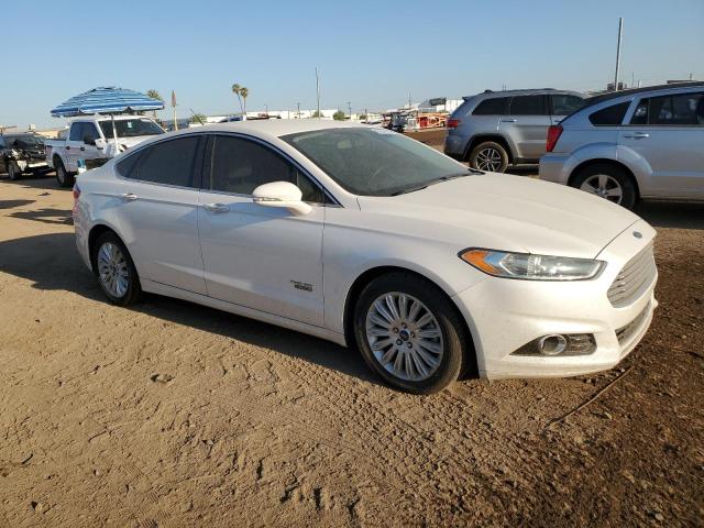 3FA6P0SU4ER398509 - 2014 FORD FUSION TITANIUM PHEV WHITE photo 4