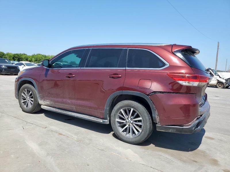 5TDKZRFH0JS244570 - 2018 TOYOTA HIGHLANDER SE برغندي صورة 2