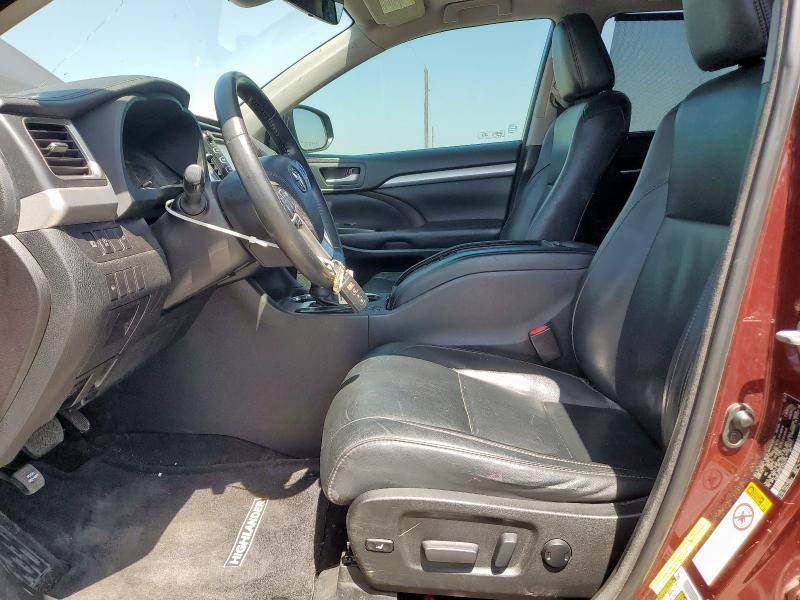 5TDKZRFH0JS244570 - 2018 TOYOTA HIGHLANDER SE برغندي صورة 7