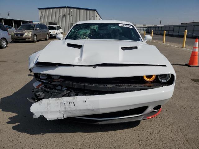 2C3CDZAG1PH526987 - 2023 DODGE CHALLENGER SXT WHITE photo 5