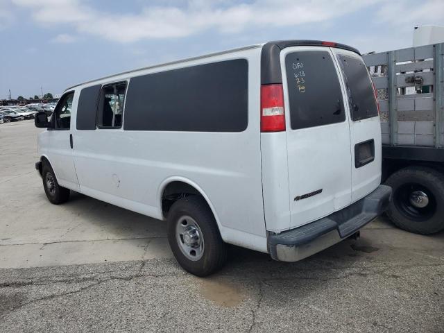 1GAZGPFG8J1323314 - 2018 CHEVROLET EXPRESS G3 LT Білий фото 2