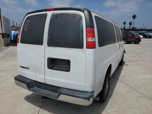 1GAZGPFG8J1323314 - 2018 CHEVROLET EXPRESS G3 LT Білий фото 3