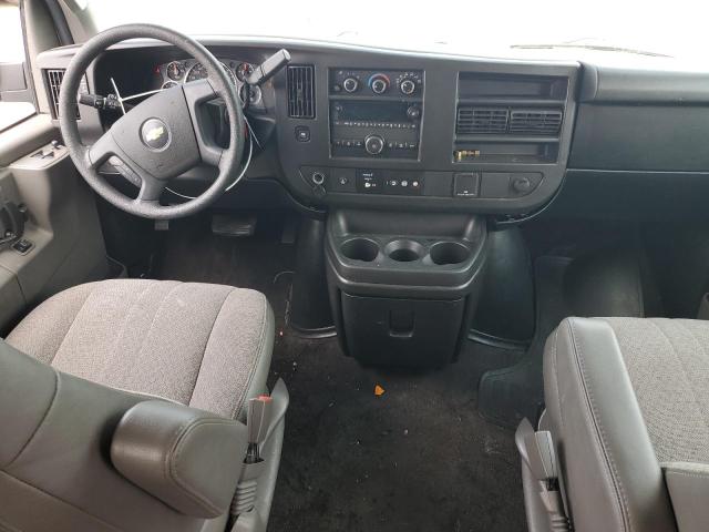 1GAZGPFG8J1323314 - 2018 CHEVROLET EXPRESS G3 LT Білий фото 8