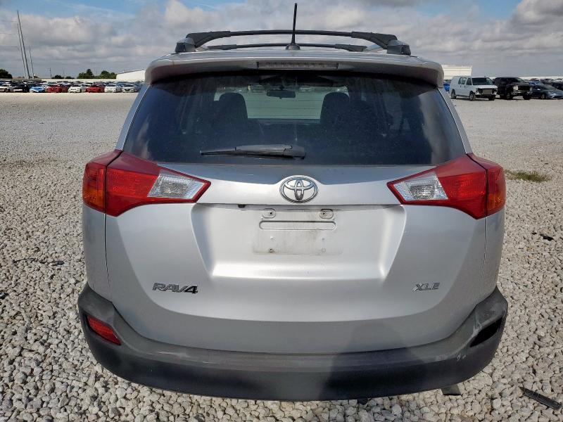 2T3WFREV2FW215059 - 2015 TOYOTA RAV4 XLE SILVER photo 6