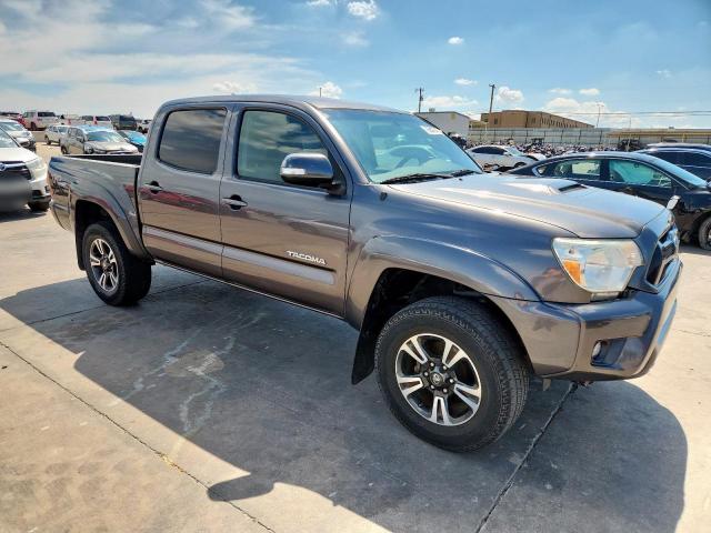 5TFJU4GN7CX027709 - 2012 TOYOTA TACOMA DOUBLE CAB PRERUNNER GRAY photo 4