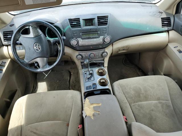 5TDZK3EHXAS011474 - 2010 TOYOTA HIGHLANDER GRAY photo 8