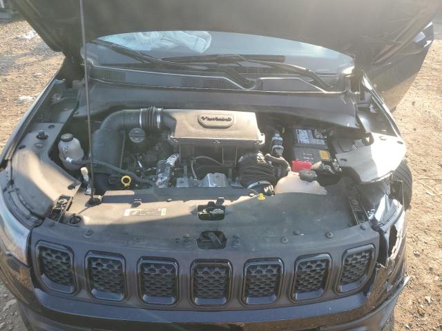 3C4NJDBN4RT600443 - 2024 JEEP COMPASS LATITUDE შავი ფოტო 11