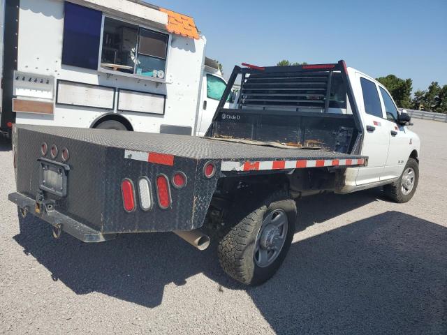 3C7WR9CL9MG620005 - 2021 RAM 3500 WHITE photo 3