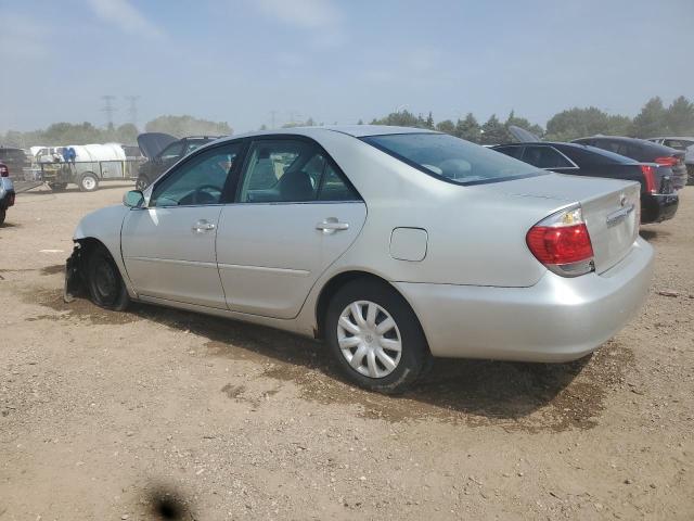 4T1BE32K56U110081 - 2006 TOYOTA CAMRY LE SILVER photo 2