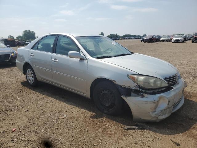 4T1BE32K56U110081 - 2006 TOYOTA CAMRY LE SILVER photo 4