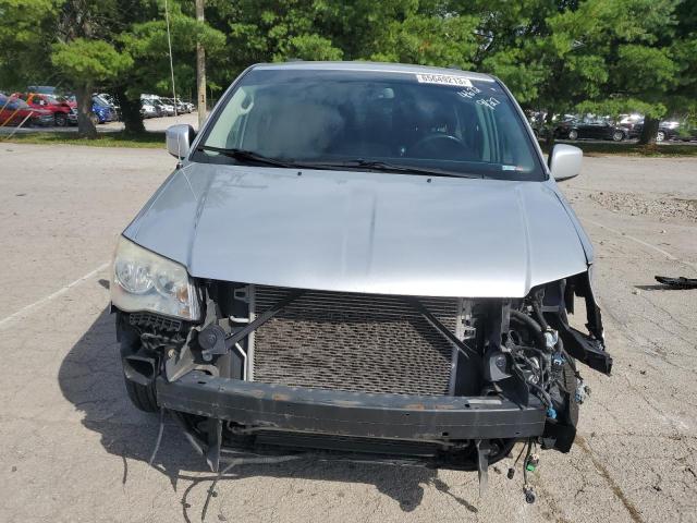 2A4RR5DG5BR624672 - 2011 CHRYSLER TOWN & COU TOURING 银色 照片 5