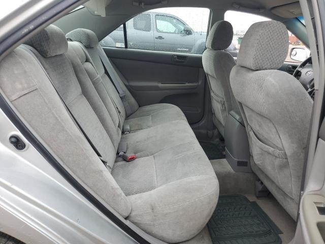 4T1BE32K44U327490 - 2004 TOYOTA CAMRY LE SILVER photo 10